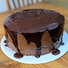 Load image into Gallery viewer, Chocolate Buttercream Drizzle Cake