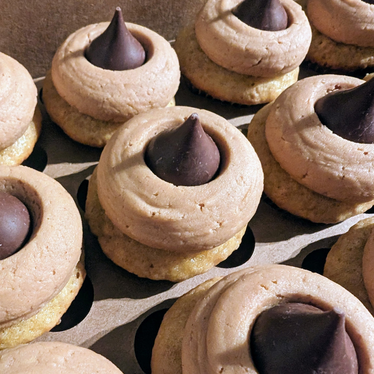Peanut Butter Blossom Cupcakes / Week of Dec 7