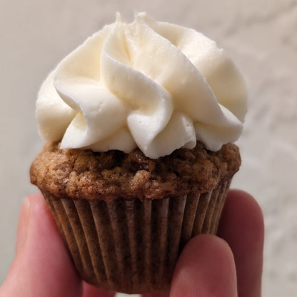 Carrot Cake Cupcakes with Cream Cheese Frosting / Week of Oct 5